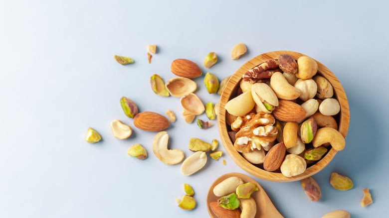 Người bị viêm khớp ăn gì tốt?